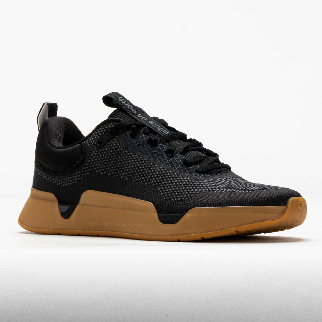 while on earth Move Trainer Unisex Black/Gum