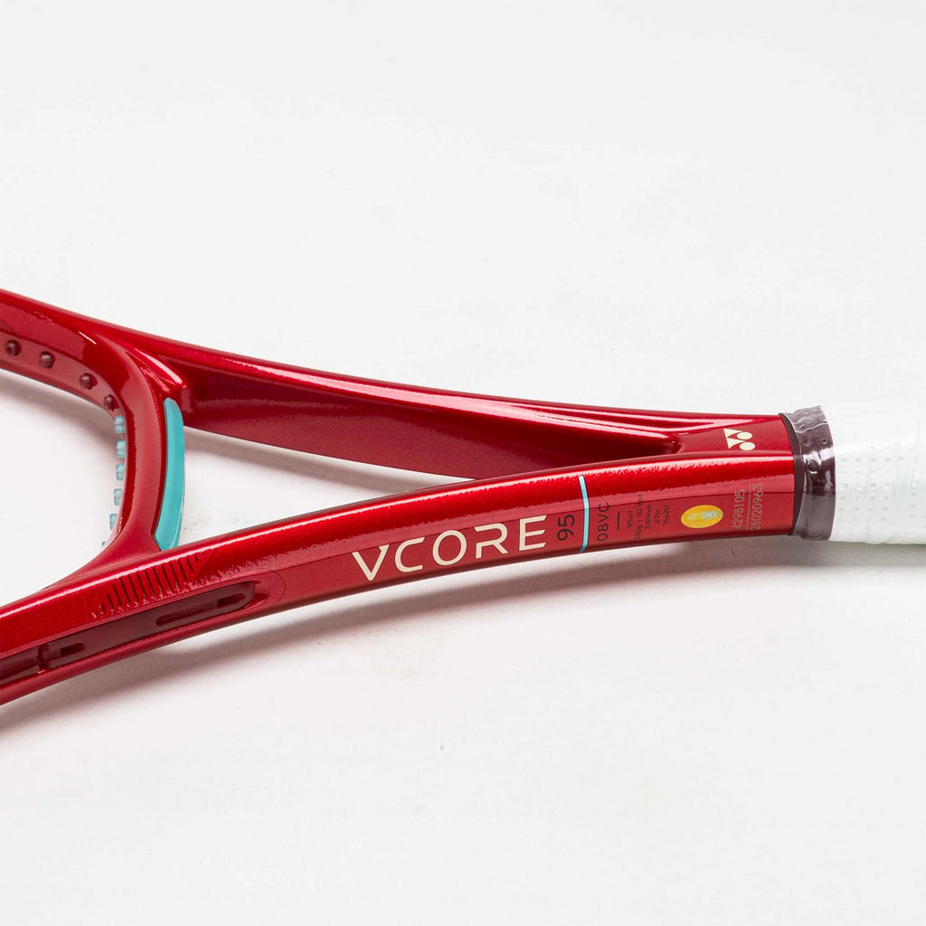 Yonex VCORE 95 310g Ruby Red