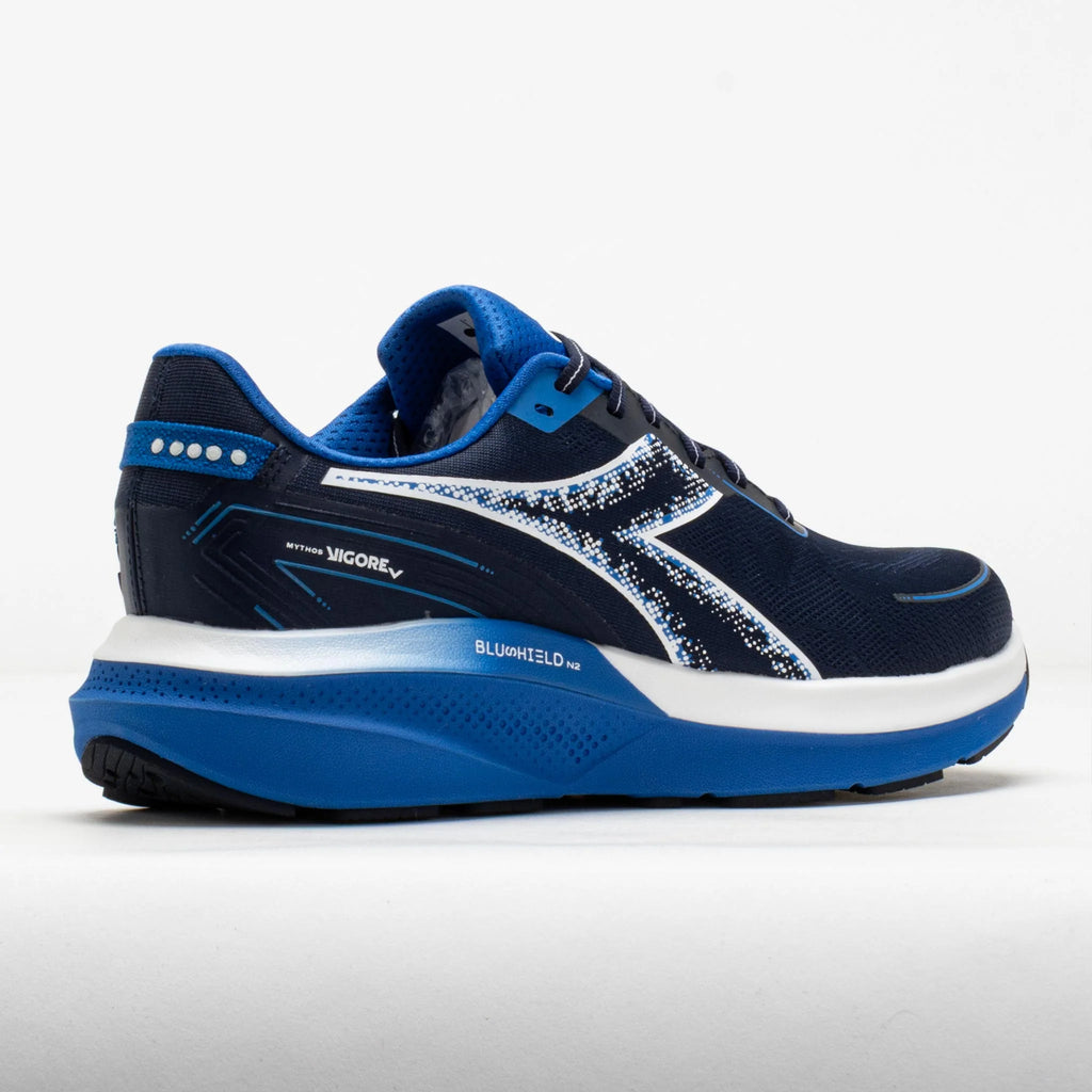 Diadora Mythos Blushield Vigore V Men's Blue Corsair/White