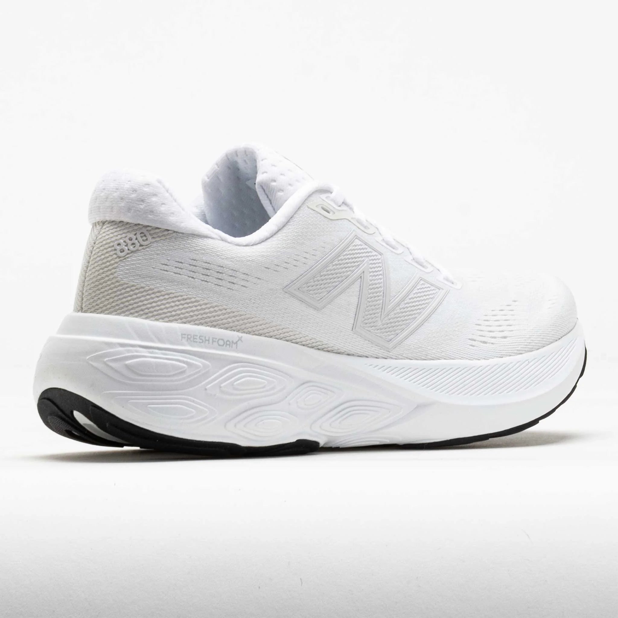 New Balance Fresh Foam X 880v15 Women's White/Sea Salt/Black