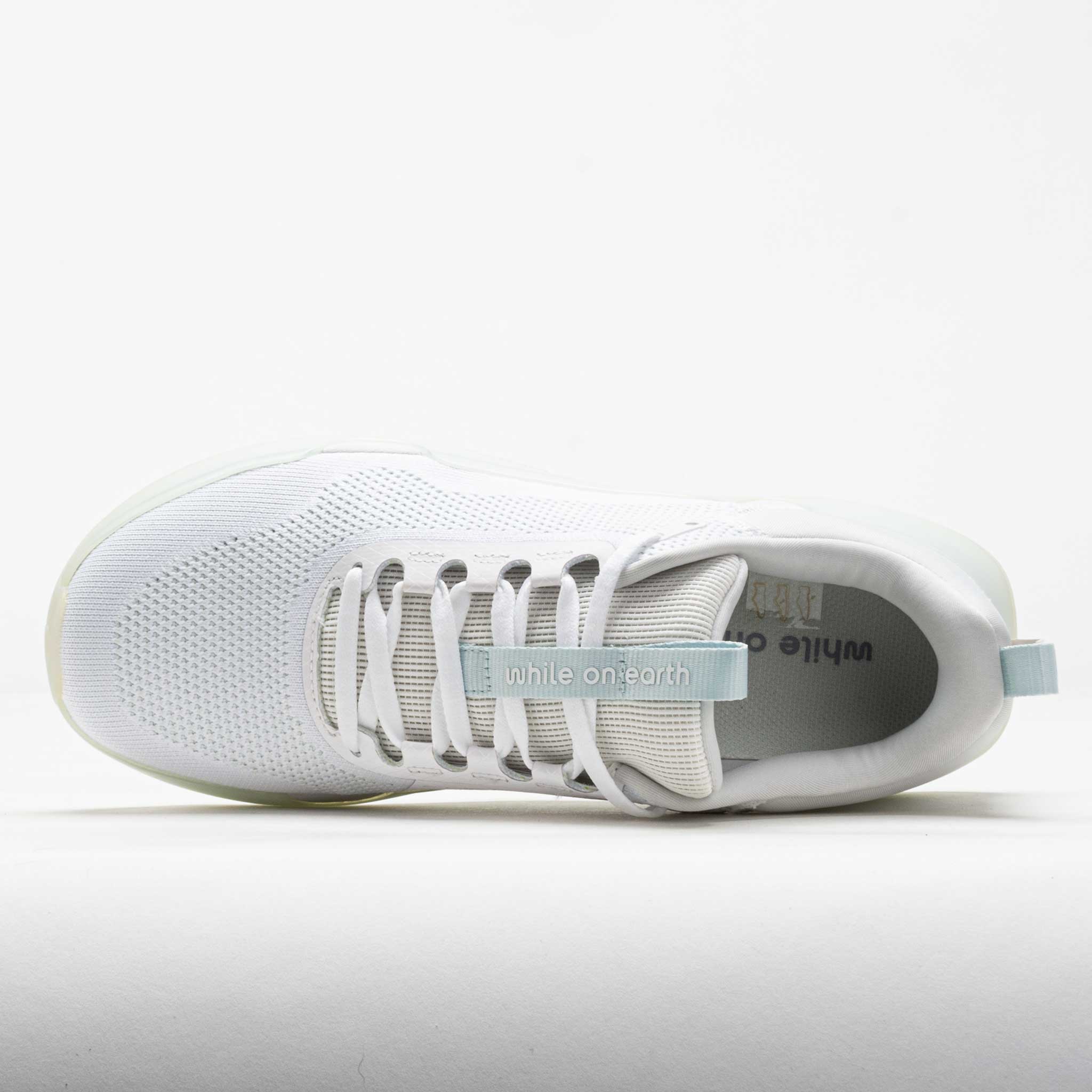 while on earth Move Trainer Unisex White/Mist