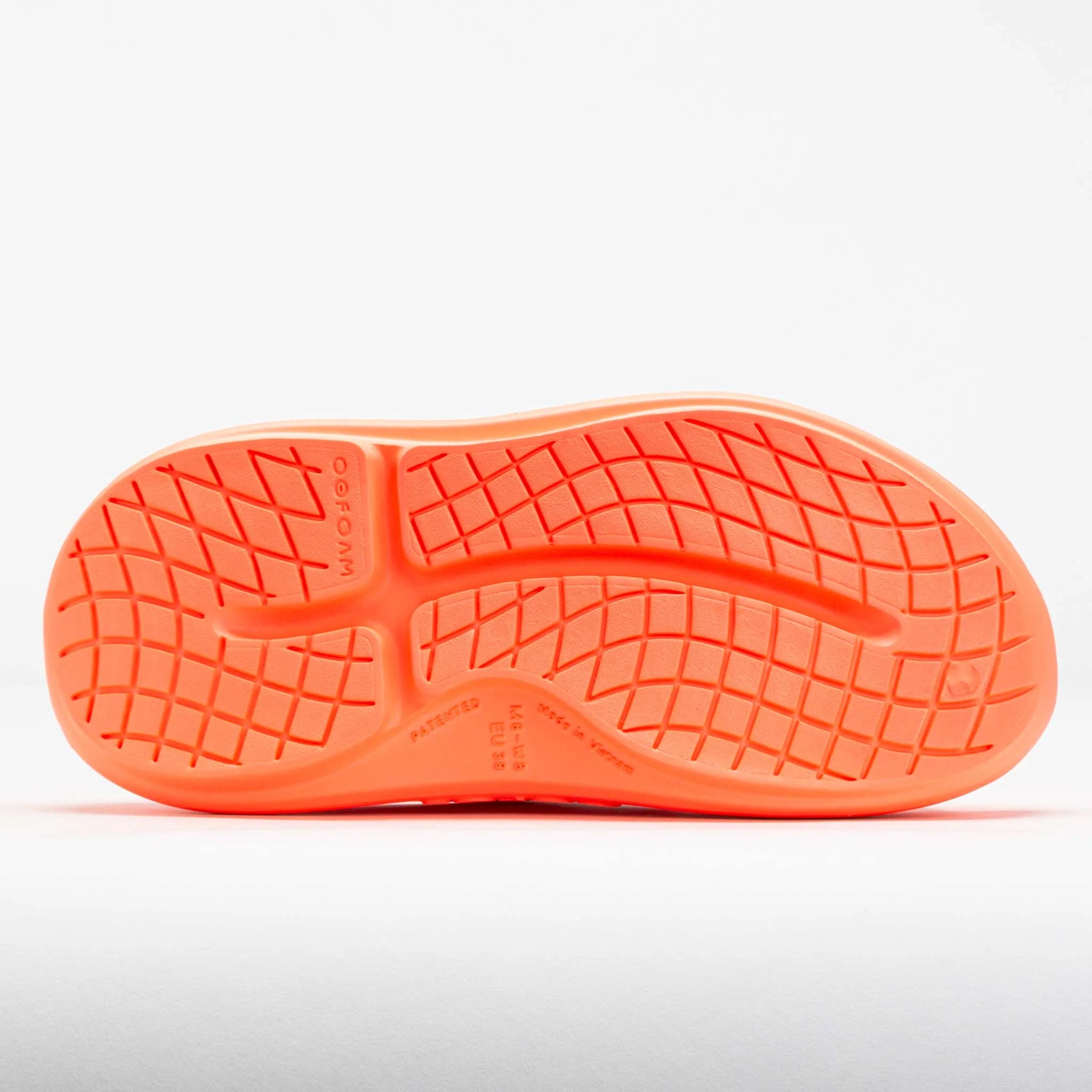 OOFOS OOyea Plus Women's