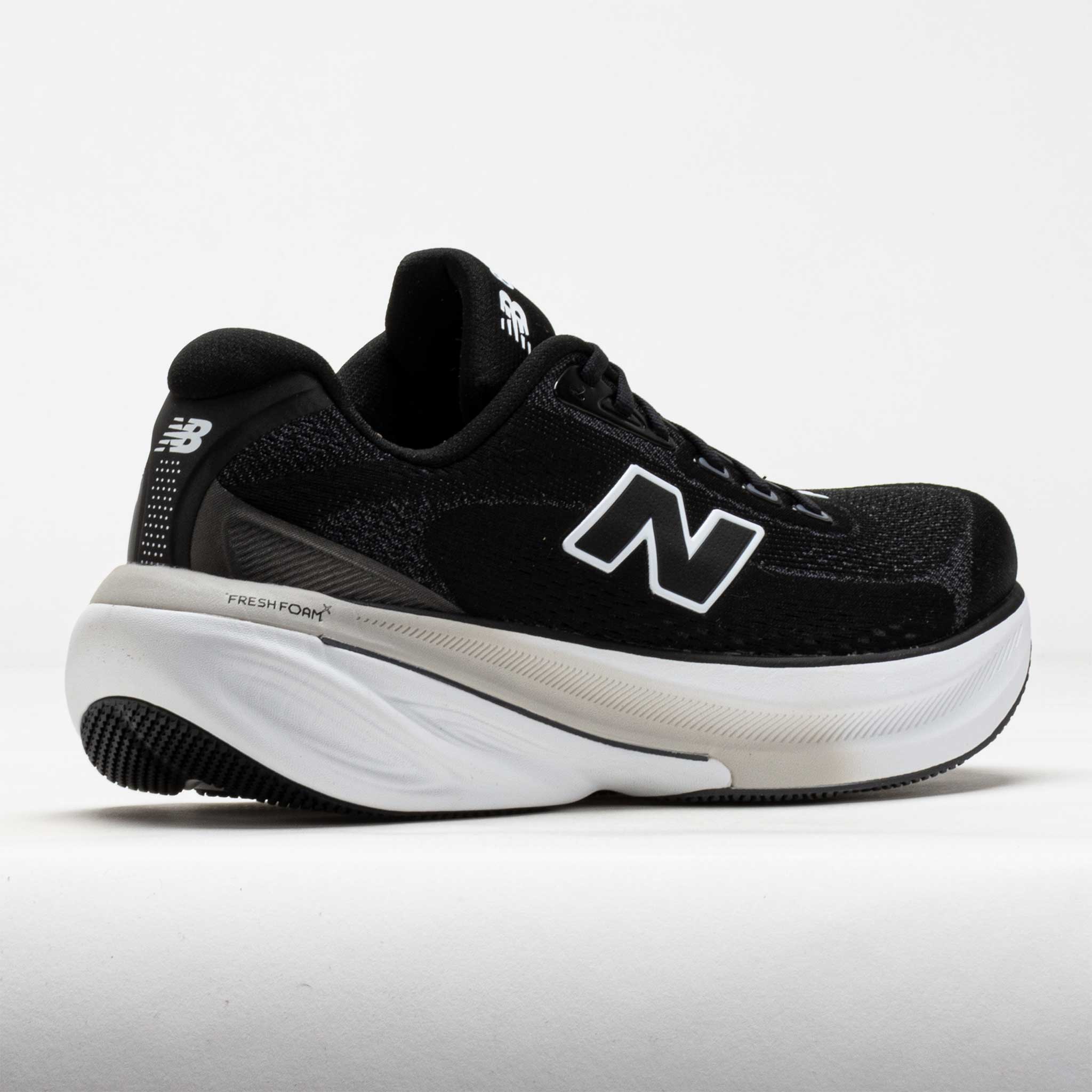 New Balance Fresh Foam 860v15 Women's Black/White