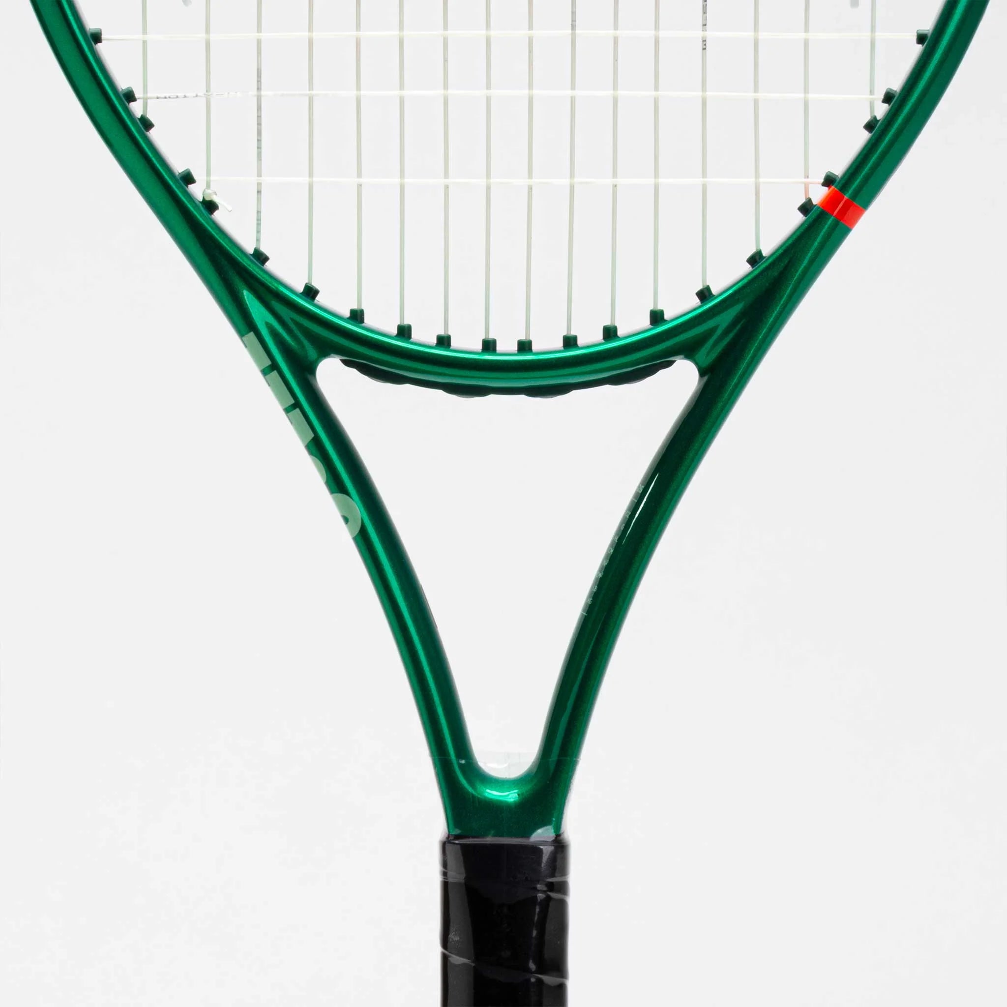 Wilson Blade 26 v10