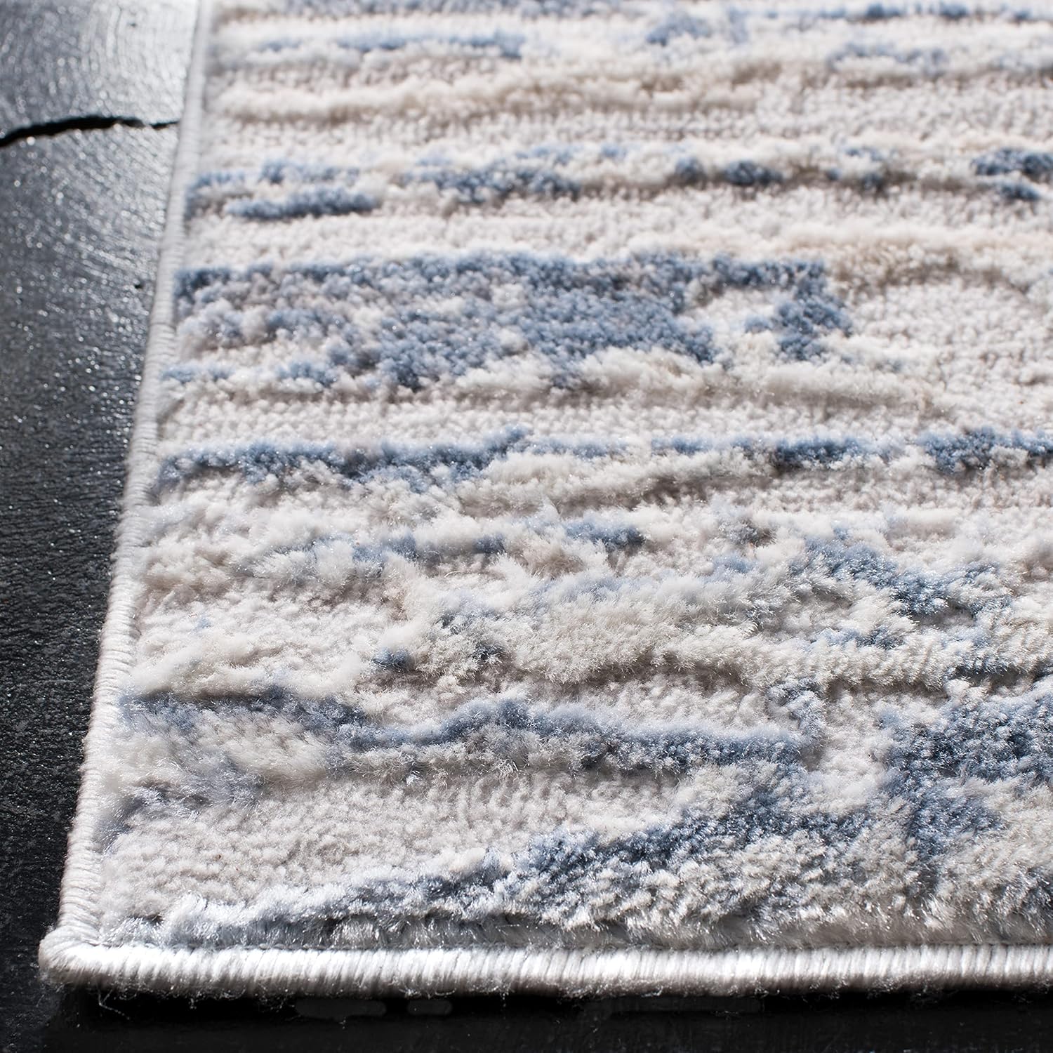 SAFAVIEH Amelia Collection Area Rug - 9' x 12', Ivory & Blue, Modern Abstract Design, Non-Shedding & Easy Care, Ideal for High Traffic Areas in Living Room, Bedroom (ALA768A)