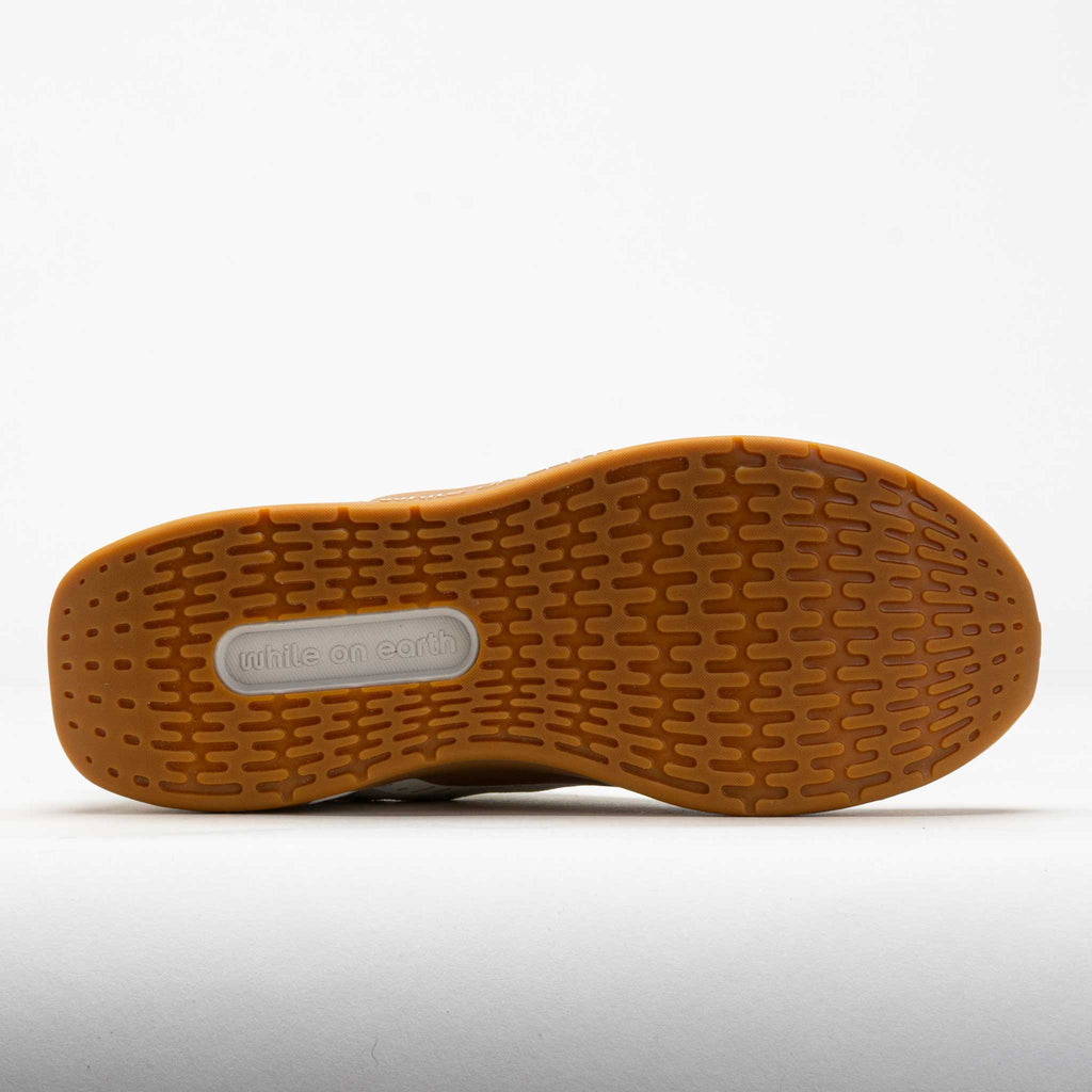 while on earth Move Trainer Unisex Sand/Gum