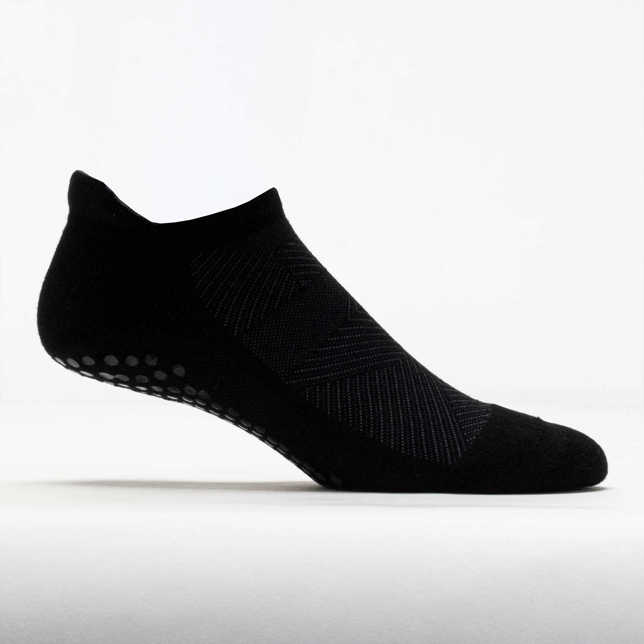 Feetures Elite Grip Max Cushion Tab Socks