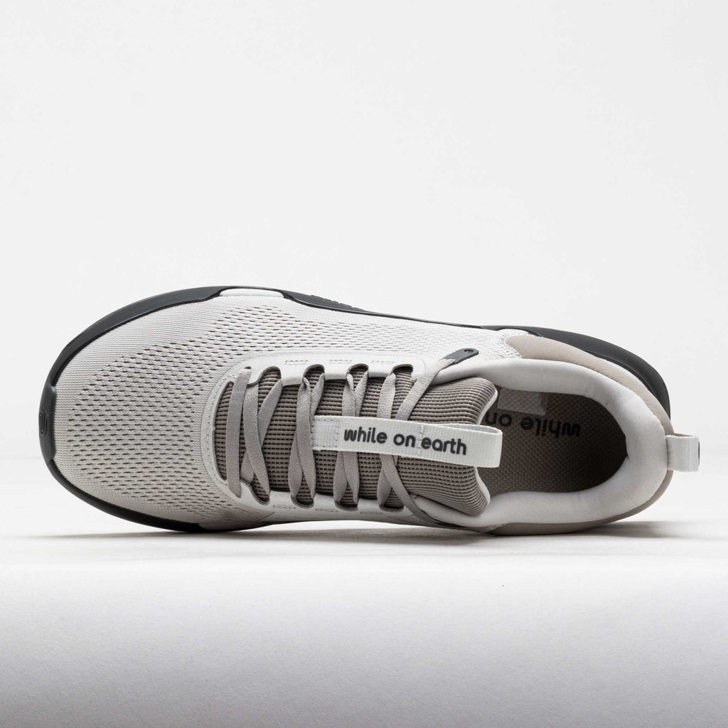while on Earth Move Trainer Unisex Grey/Shadow