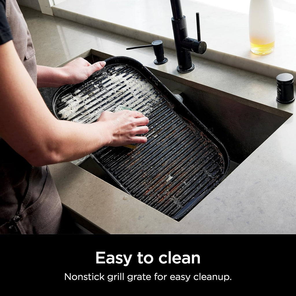 Ninja | Grill & Smoker | Outdoor Woodfire Pro XL | 4 in 1 Grill  BBQ Smoker  Air Fryer & Bake | Portable | Includes Built in Thermometer & 2 Woodfire Pellet Packs | Dark Grey | OG850