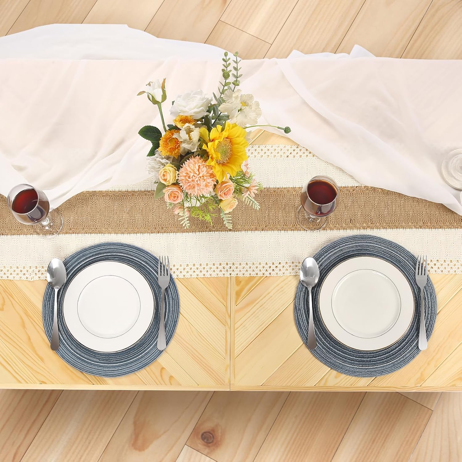 Folding Picnic Table with Table Runner  Portable Boho Low Picnic Table for Indoor Outdoor  60" x 30" Wooden Table with Adjustable Heights for Camping  Wedding  Beach  Garden  Party(Large Size for 6)